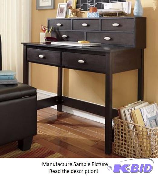 Bella Desk - The Bella Desk effortlessly fits...