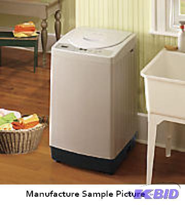 lot 27 image: Montgomery Wards Compact Washing Machine - Mo...
