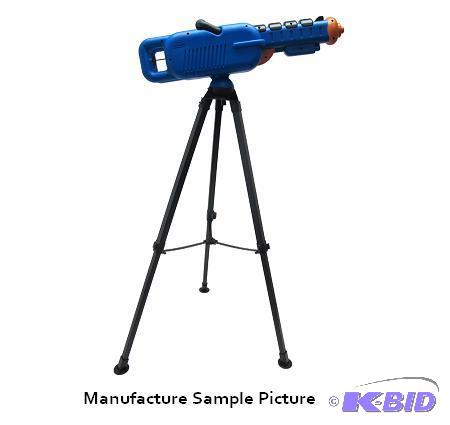 lot 4 image: Monster Water Cannon - Connects to your garde...