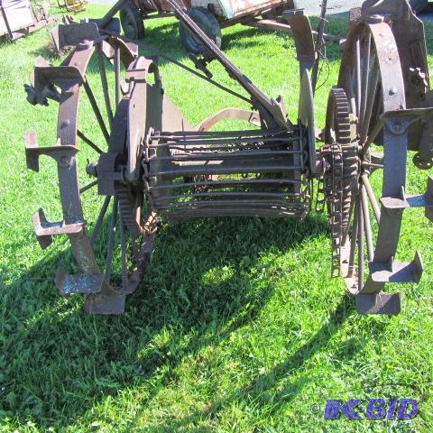 Horse Drawn Potato Digger | SEPTEMBER LUMBER, TOOL, SHOP EQUIPMENT | K-BID