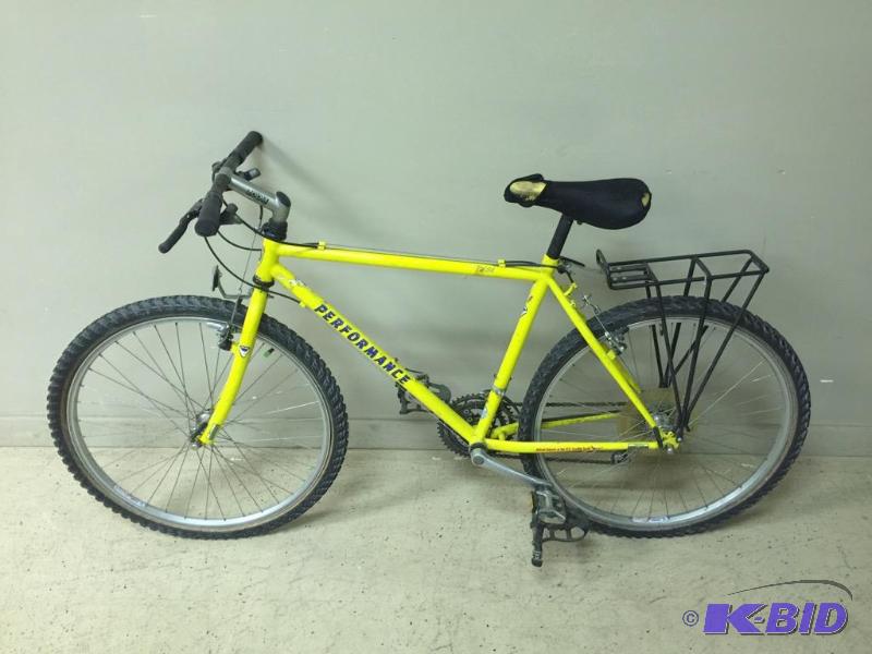 lot 13 image: Yellow Performance USA Pulse Bicycle