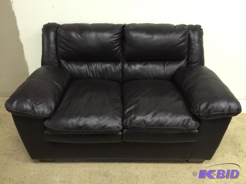 lot 2 image: Chocolate Brown Leather Love Seat