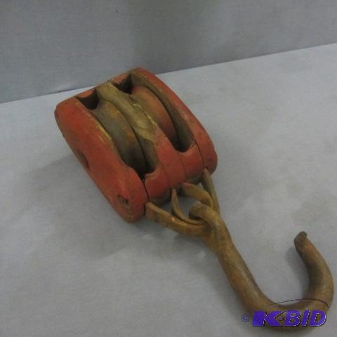 Large Double Pulley with Hook