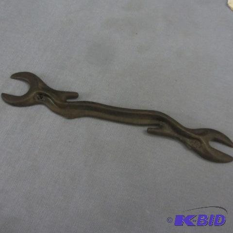 Machine Wrench