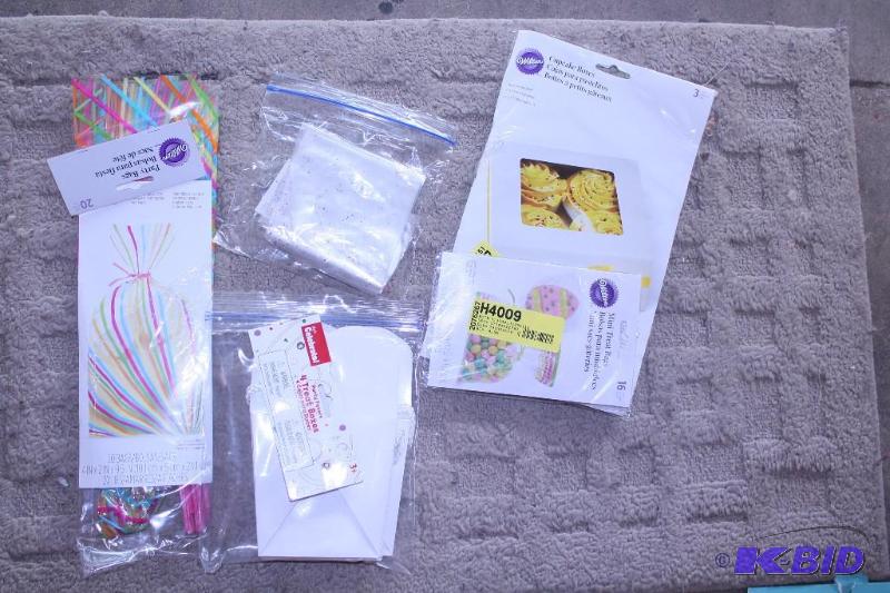 5 Item Lot