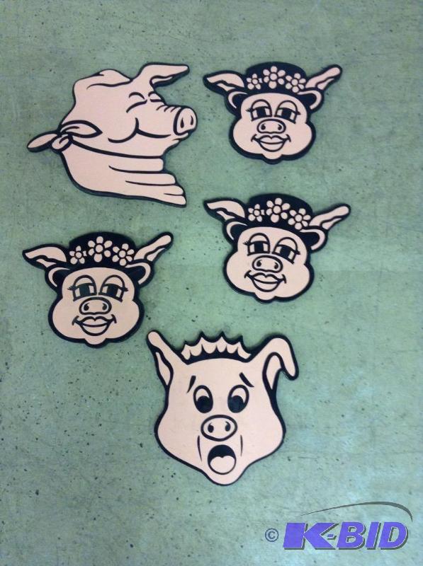 Animated Pig Cutouts