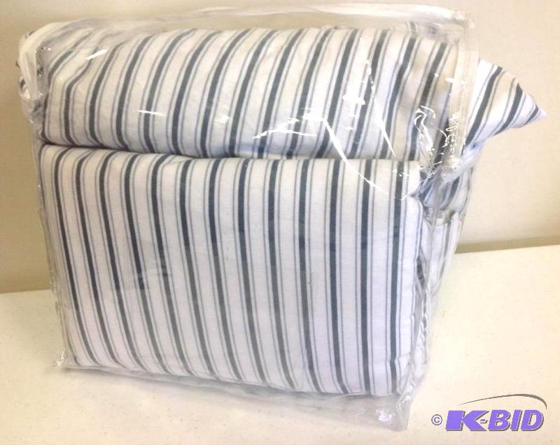 JC Penney Home Flannel Queen Sheet Set Grey Stripe