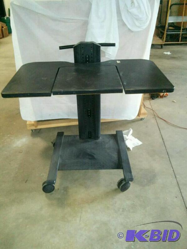 Rolling Table