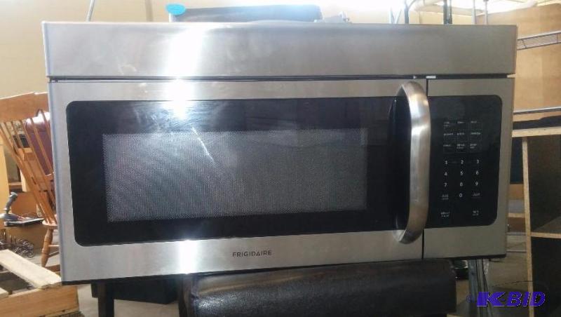 Frigidaire - 1.6 Cu. Ft. Over-the-Range Microwave - Stainless Steel