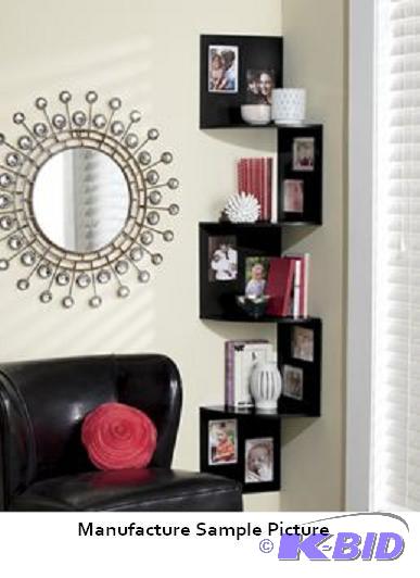 Corner Photo Shelf - Black - Prized photos de...