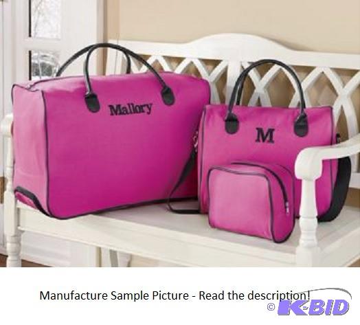 lot 29 image: Three Piece Weekender Luggage Set - This set ...