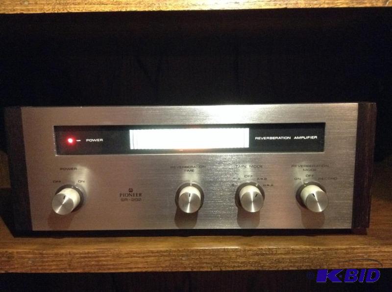 lot 143 image: Vintage Pioneer Model SR-202 Reverberation Amplifier