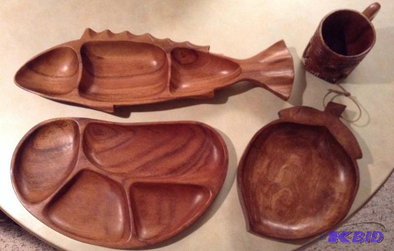 lot 154 image: Monkey Pod Wooden Serve Ware and Hawaiian Tiki Cup