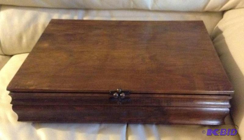 lot 217 image: Hand Made Wooden Storage Box