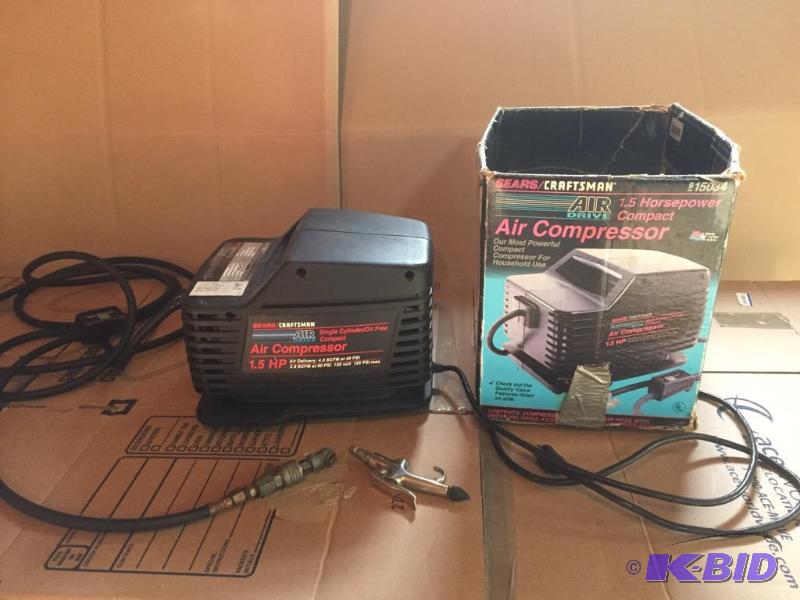 lot 228 image: Craftsman 1.5 HP Compact Air Compressor with Box