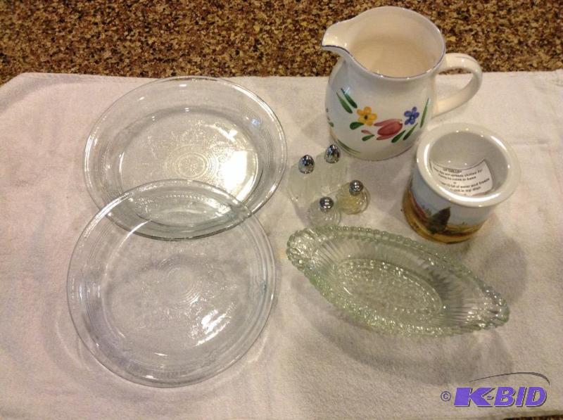 lot 324 image: Miscellaneous Kitchen Items