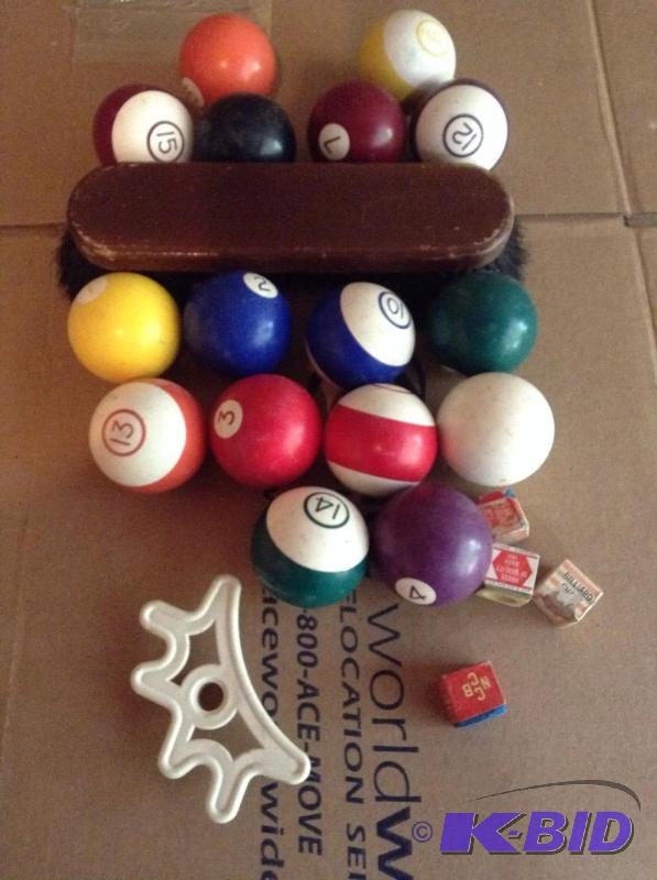 lot 327 image: Billiard Balls and Brush