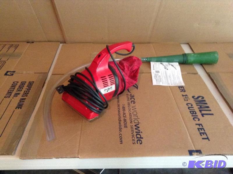 lot 342 image: Dirt Devil Hand Vac and Drying Lint Removal Hose
