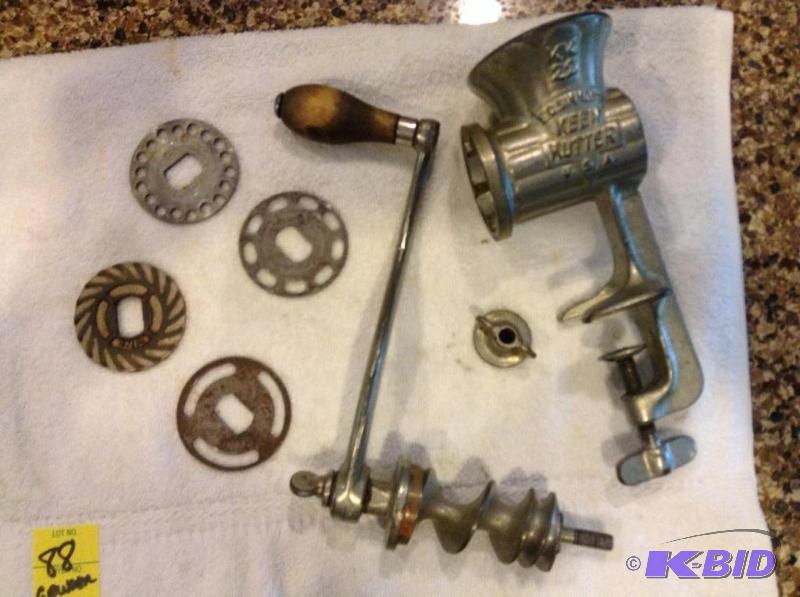 lot 88 image: Vintage Keen Kutter Food Grinder