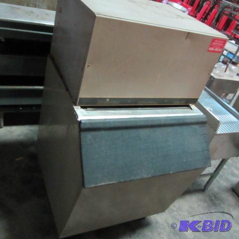 Manitowoc Ice Maker