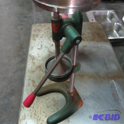 Citrus Squeezer