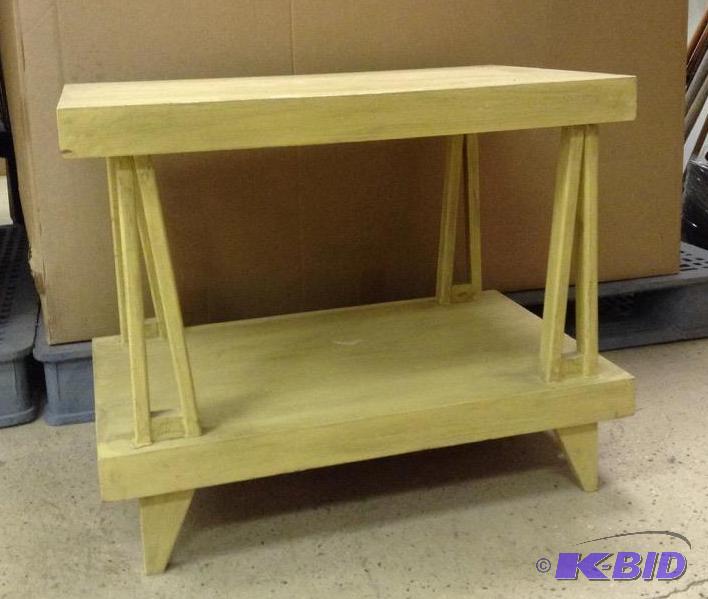 lot 51 image: Vintage End Table - PROJECT ALERT