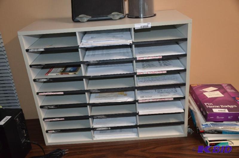 lot 103 image: Desktop paper organizer...