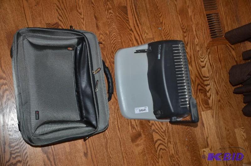 lot 171 image: Laptop Bag & paper punch...