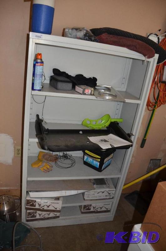 lot 184 image: Metal shelf in garage contents not included...