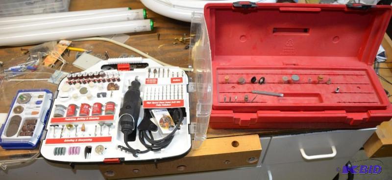 lot 78 image: CRAFTSMAN Dremel&nbspRotary tool kit with ca...