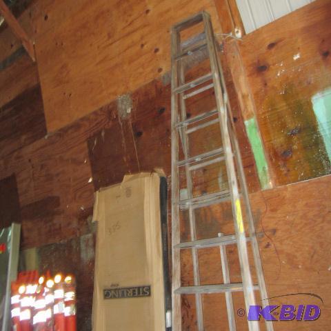 Wooden Step Ladder