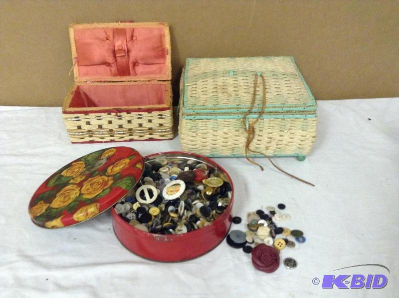 Collection Vintage Buttons & Sewing Boxes