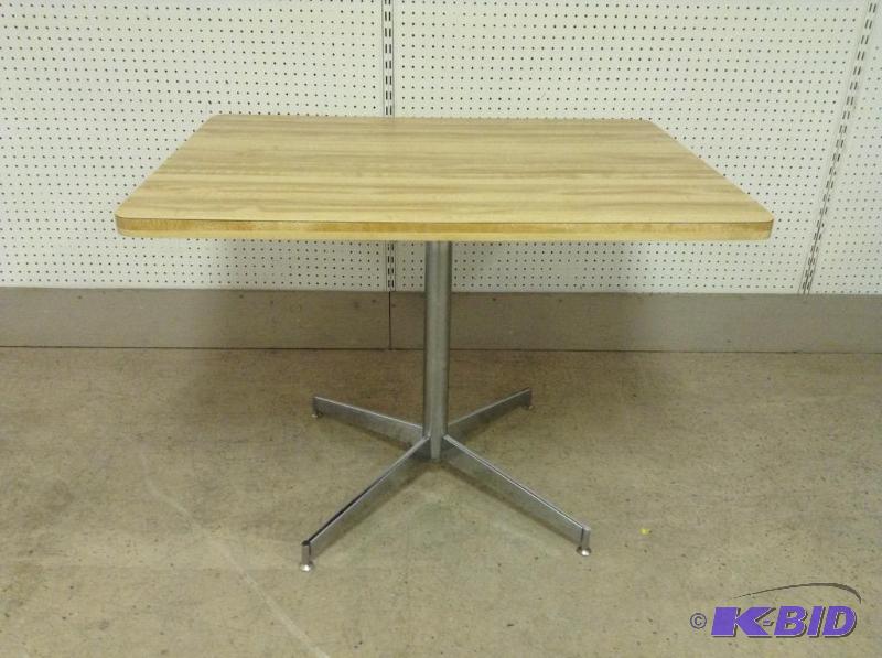 Retro Metal Base Kitchen Table