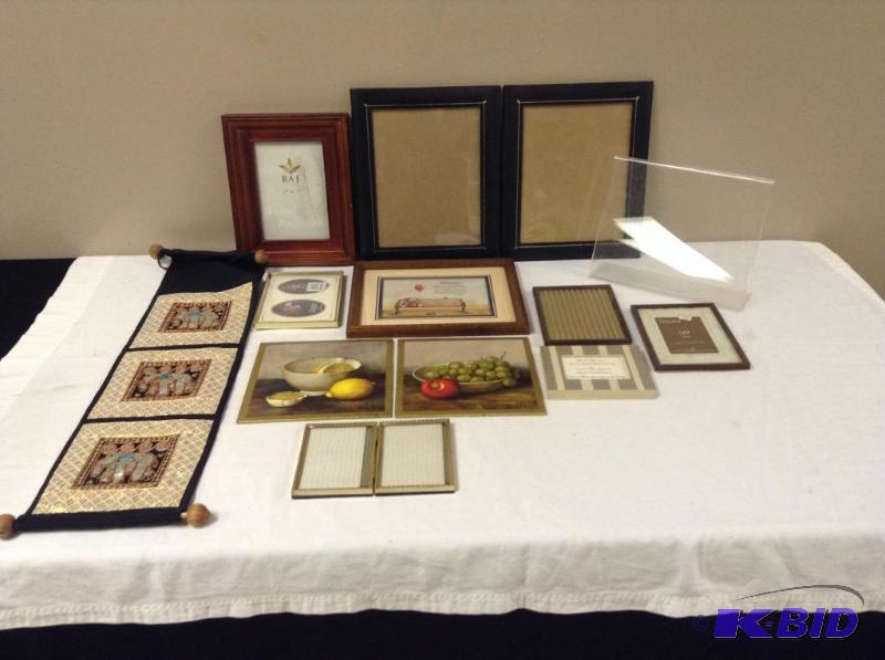 Assortment Picture Frames & Wall Hangings