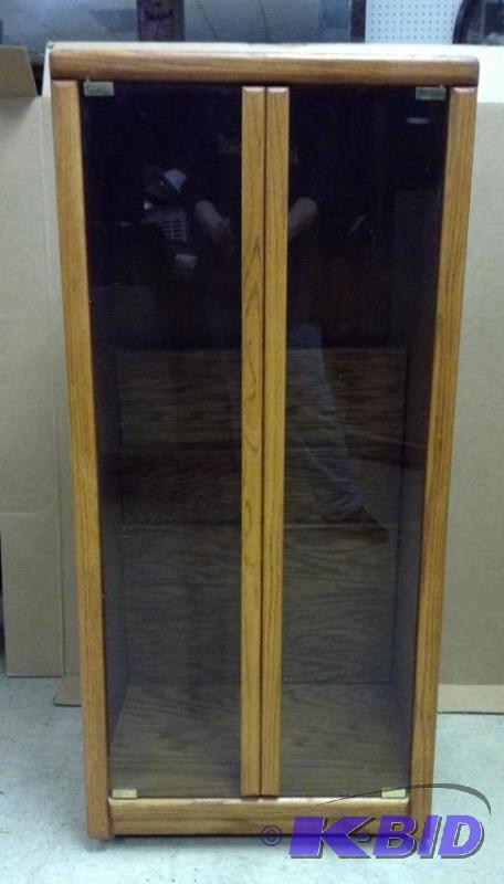 lot 116 image: Vintage Stereo Cabinet