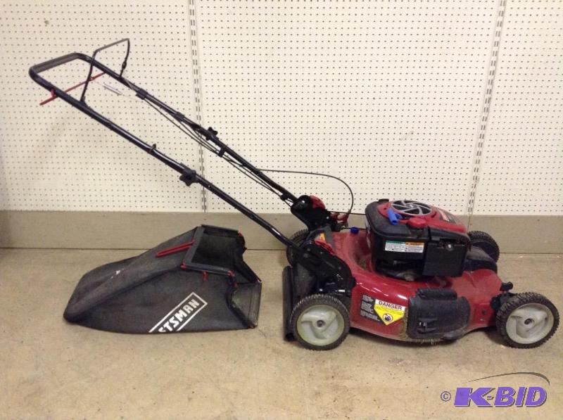 lot 13 image: Craftsman Bagger Lawn Mower