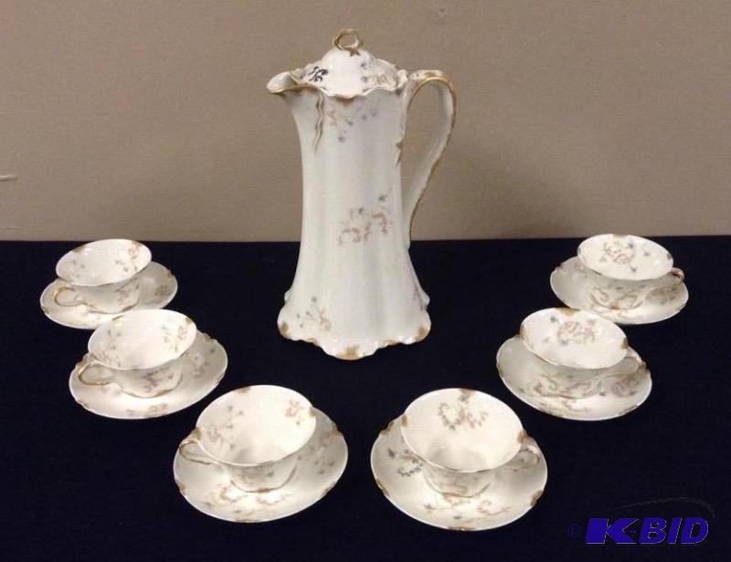 lot 30 image: Antique Haviland Limoges France Chocolate Pot, Cups & Saucers