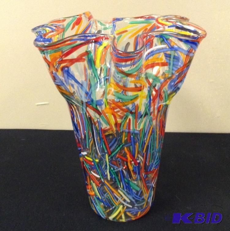 lot 31 image: Confetti Glass Hankerchief Vase