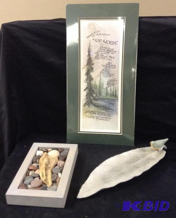 lot 42 image: Outdoor Print, Tray & Wall Hanging