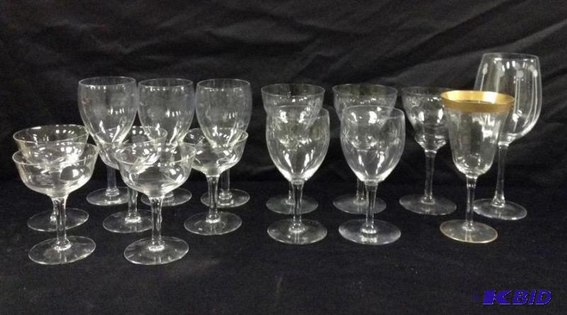 lot 61 image: Collection Wine and Water Glasses