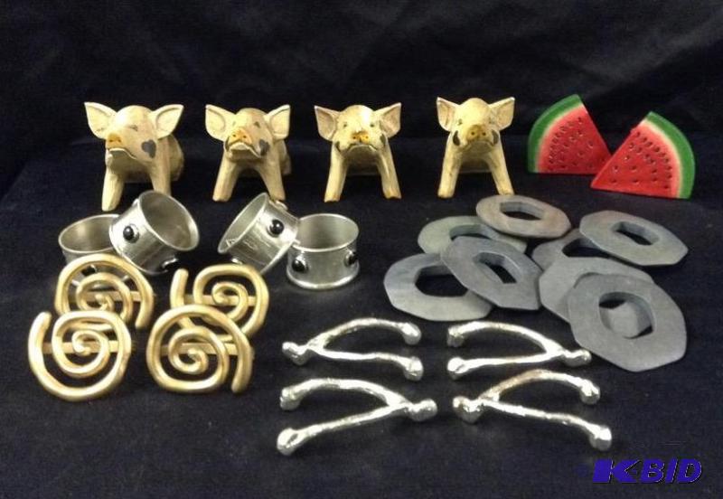 lot 63 image: Lot Napkin Rings
