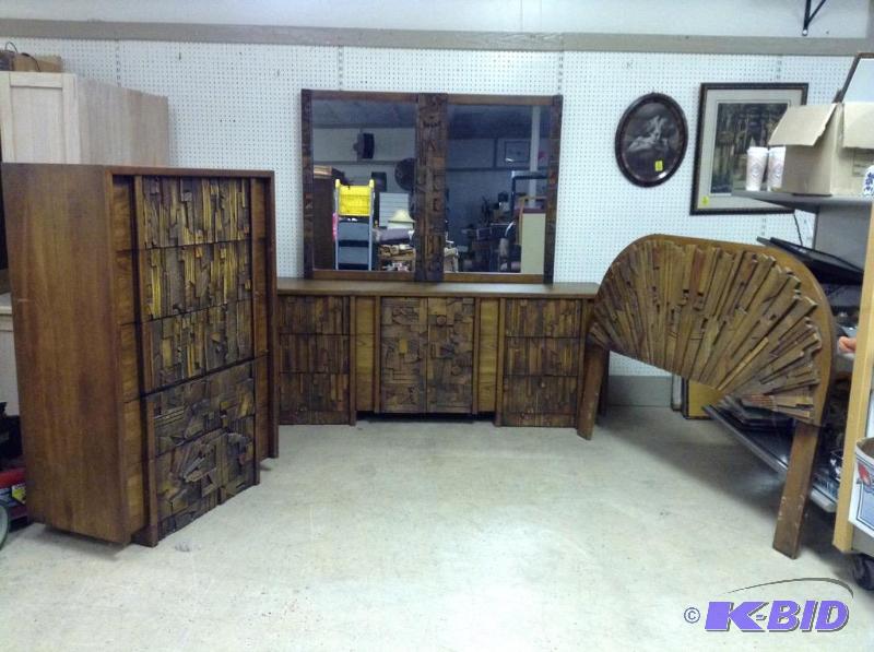 lot 7 image: Excellent Mid Century Brutalist Period Lane Bedroom Suite