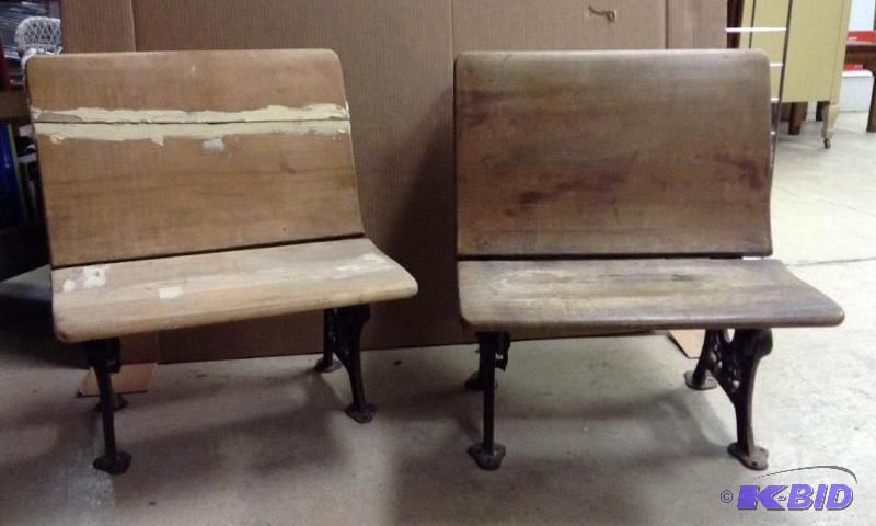 lot 96 image: Vintage Oxford Childs School Desk & Bench Chair