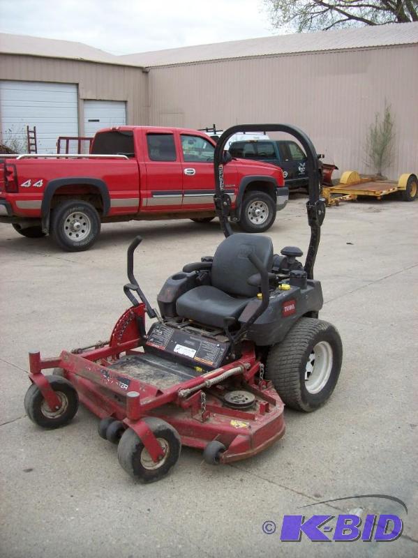Toro Z Master Zero Turn Lawn Mower, 52 Cutting Deck.