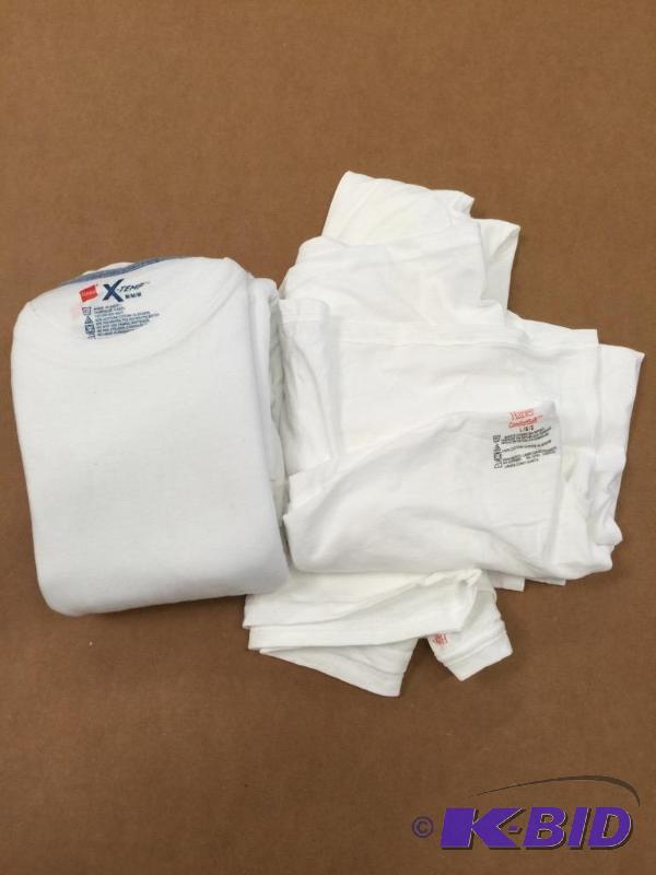 lot 17 image: Mens T-shirts (5)