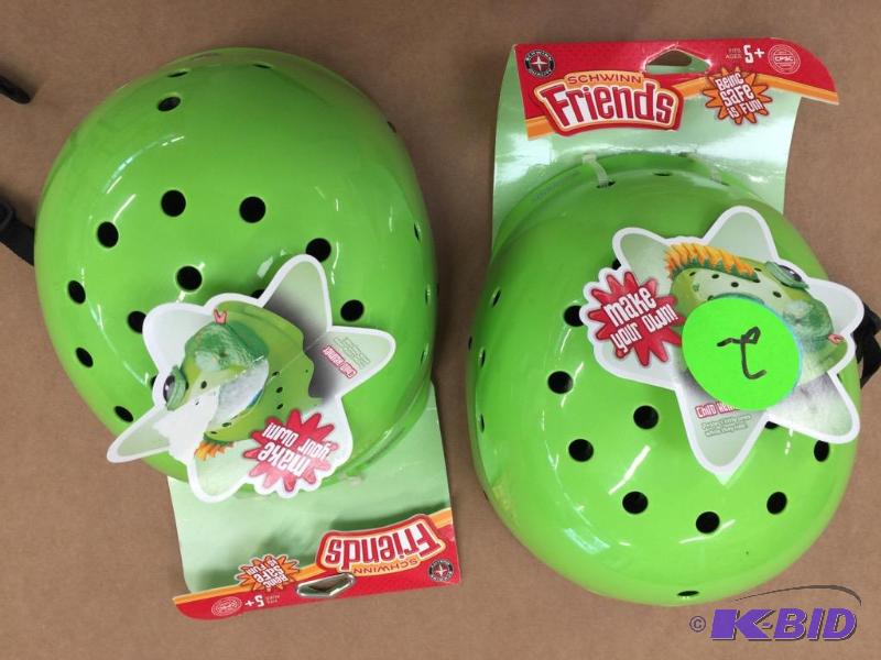 lot 2 image: Two kids bike helmets