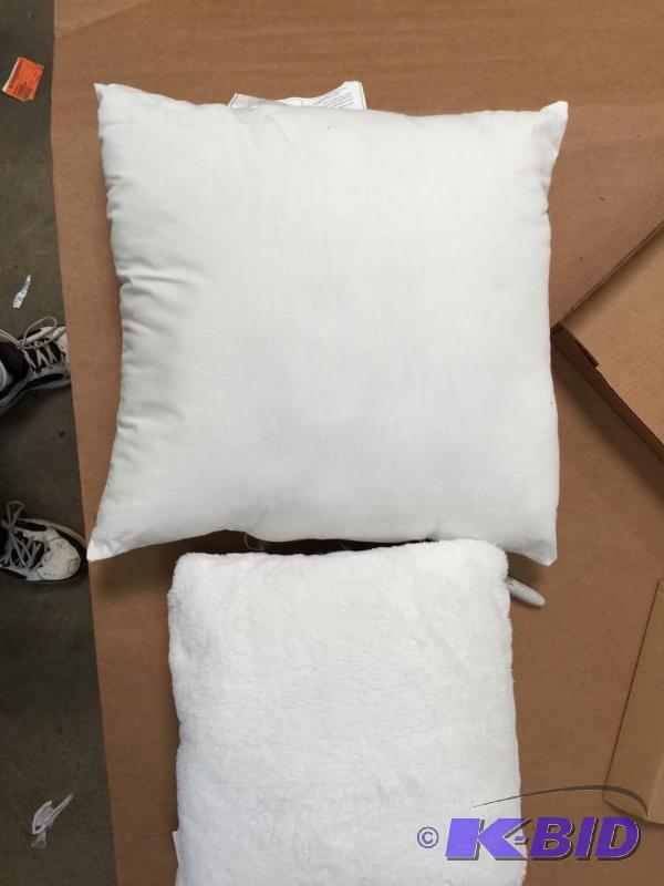 lot 30 image: Two pillows