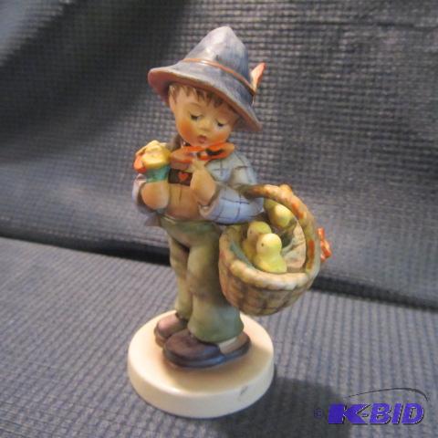 Hummel Figure