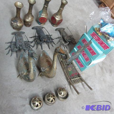 lot 107 image: Brass Geese, Lobsters, Vases