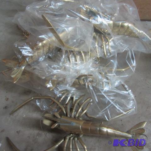 lot 116 image: Brass Lobsters
